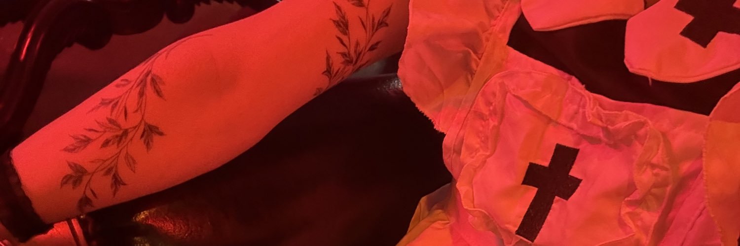 𝓐𝓵𝓵𝓲𝓾𝓶 banner