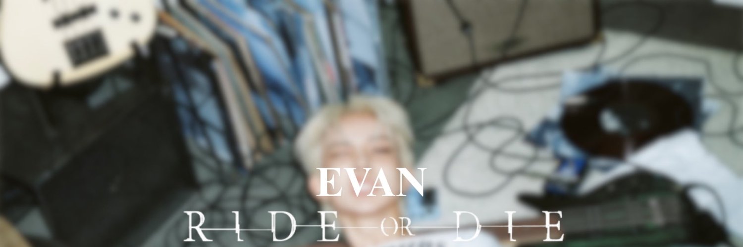 eeveeensss's profile banner image