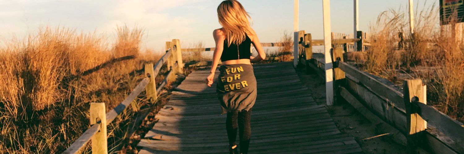 itsAshleyAllen's profile banner image