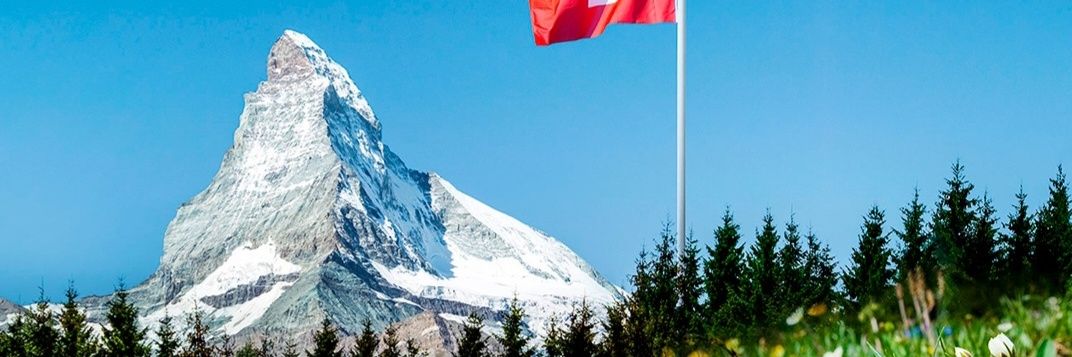 Swiss- Trader 🇨🇭 banner