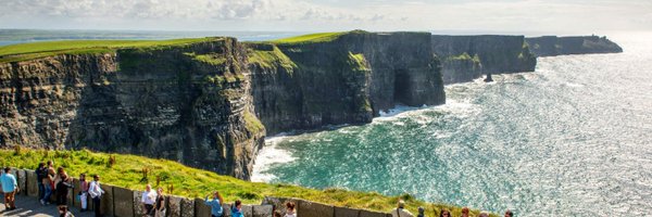 CrystalTrvl Profile Banner