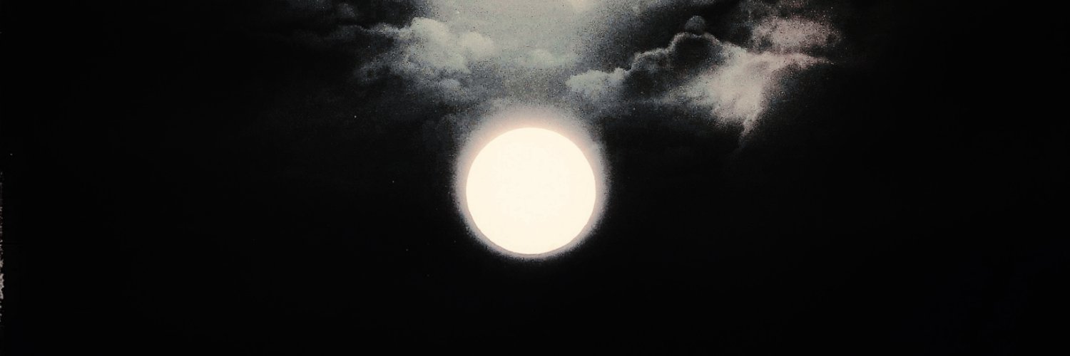 ‍ ‍ ‍ ‍ ‍ ‍ 𝓰irl ᅠ ⁱ͟ⁿ ᅠ 𝐭𝐡𝐞 ᅠ 𝙱𝚄𝙱𝙱𝙻𝙴 .ᅠ banner