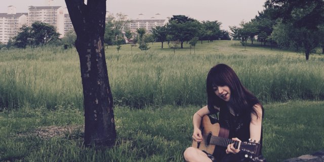 PB_i's profile banner image