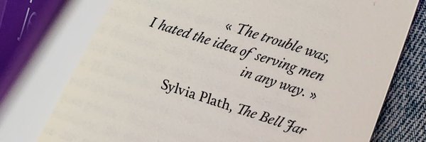 daiyaa Profile Banner