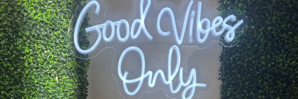 Kween__23 Profile Banner