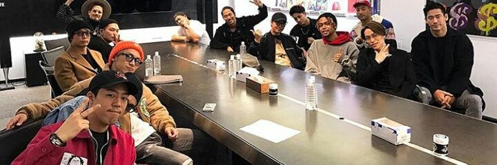 1_knowhaaaat's profile banner image