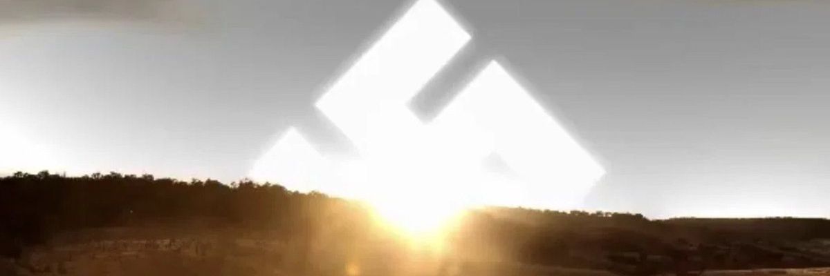 Hitsige Himler banner