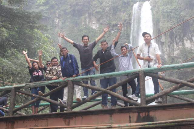 Riki Saputro banner