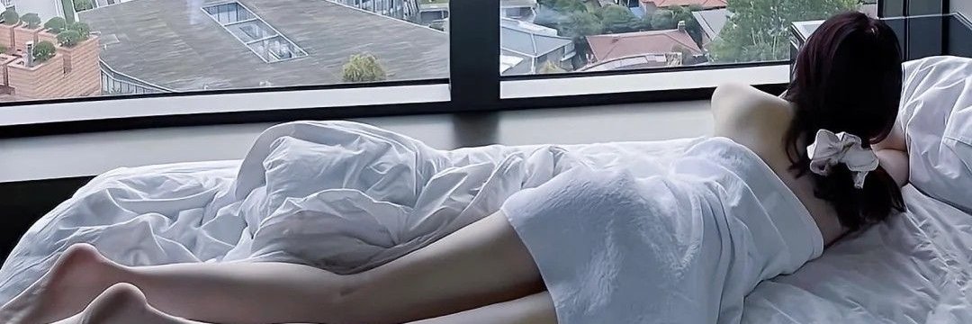 emi先生💜 banner