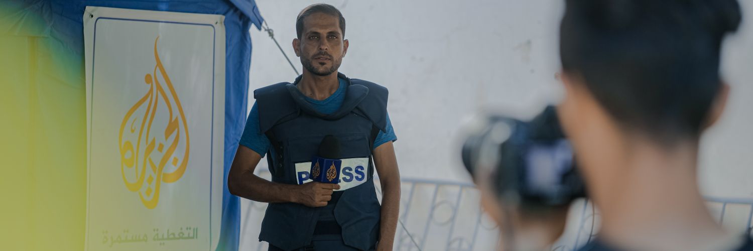 محمد قريقع's banner