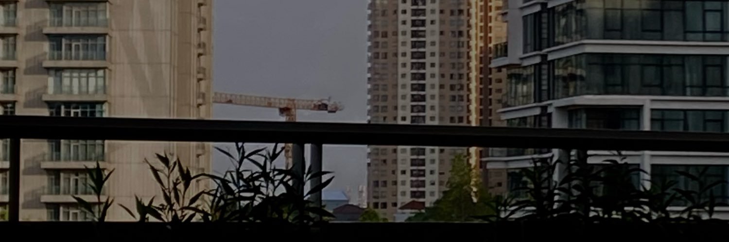 milee banner
