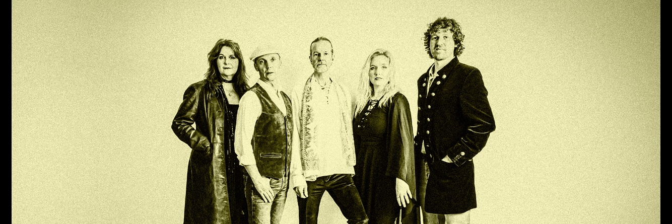 Fleetwood Unchained banner