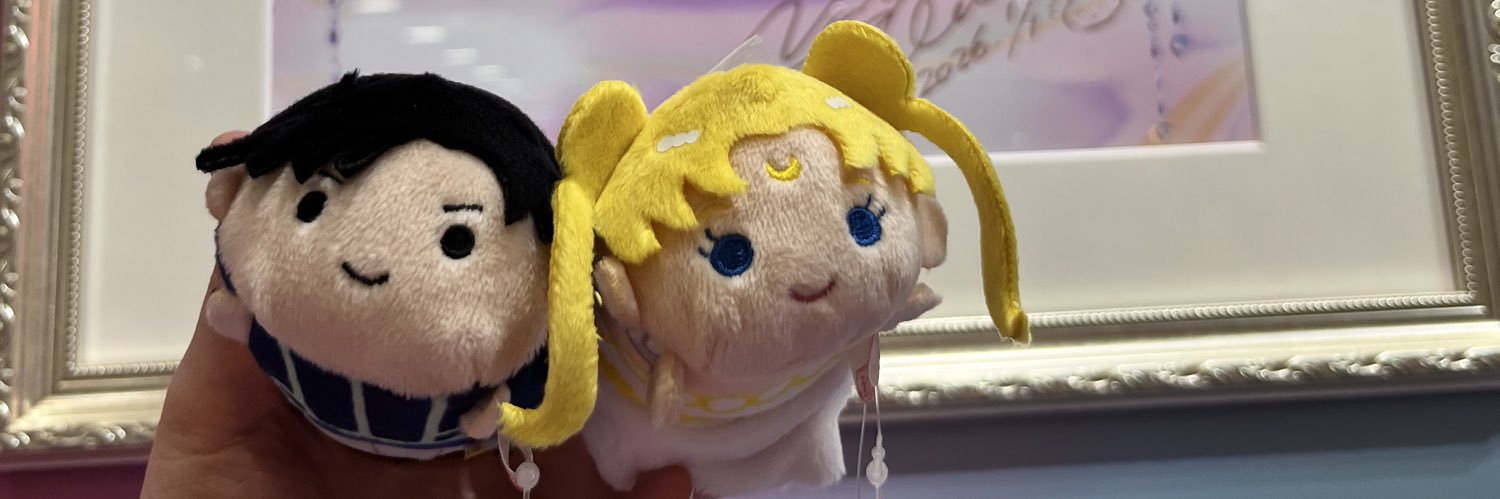 emeloshh's profile banner image