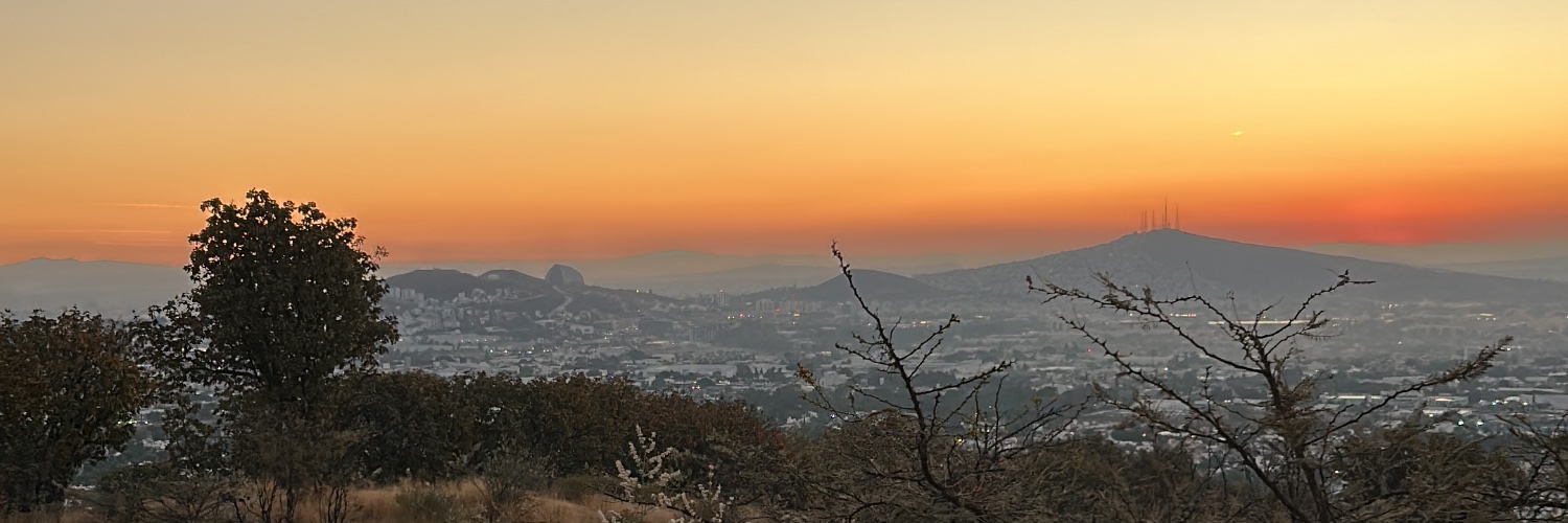 LUISFOROPEZA's profile banner image