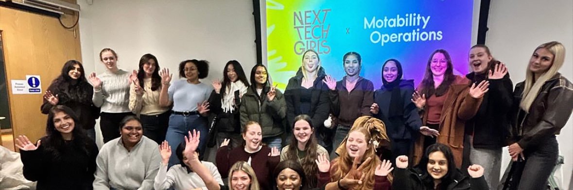 LACY SHELTON ♻️🖥️ banner