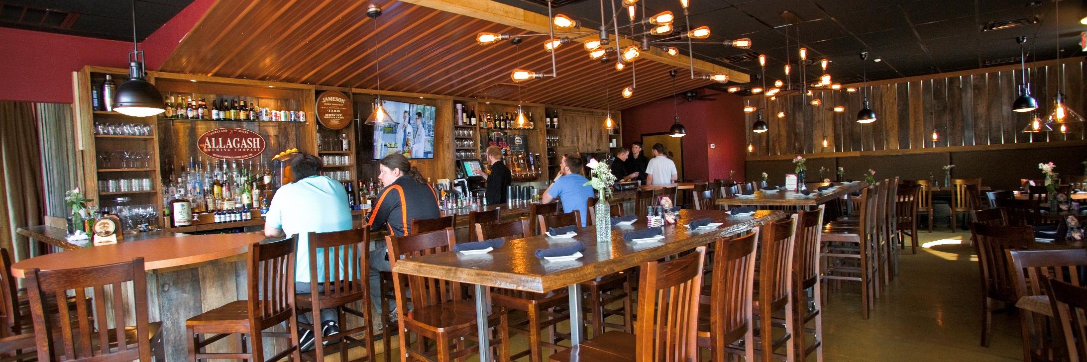 Red Oak Bistro banner