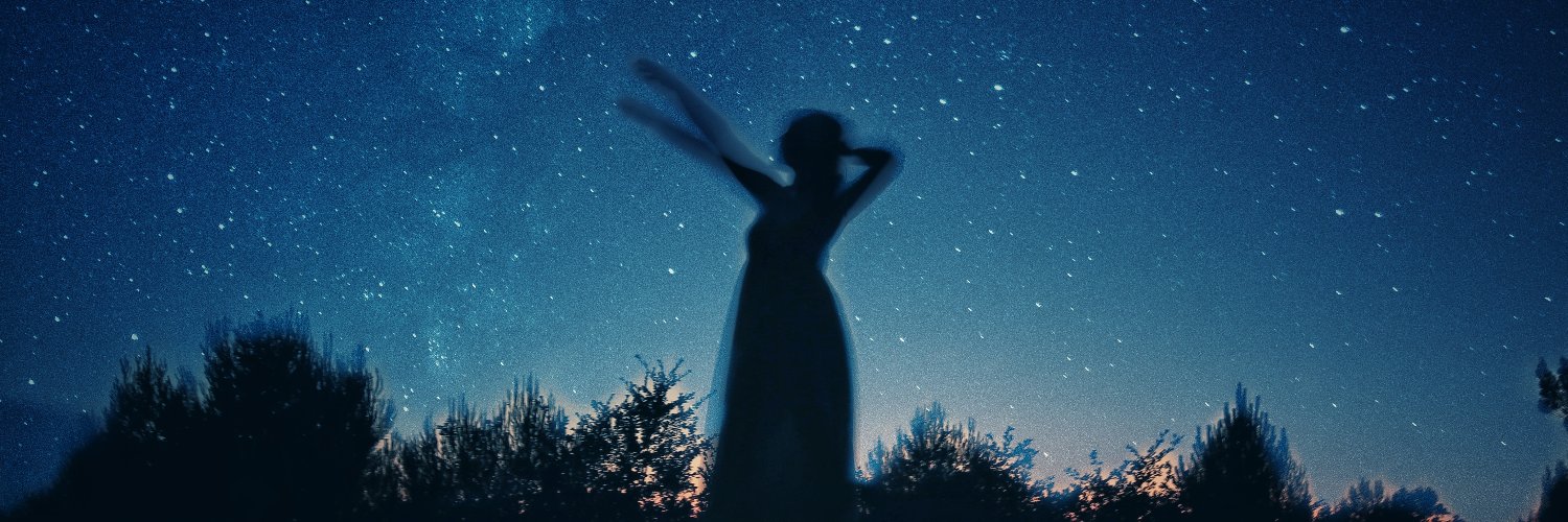 VioletSnowx's profile banner image