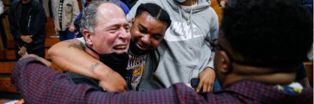 The Leaf-Chronicle banner