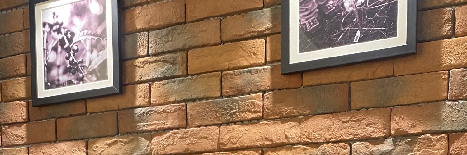zjn2t's profile banner image
