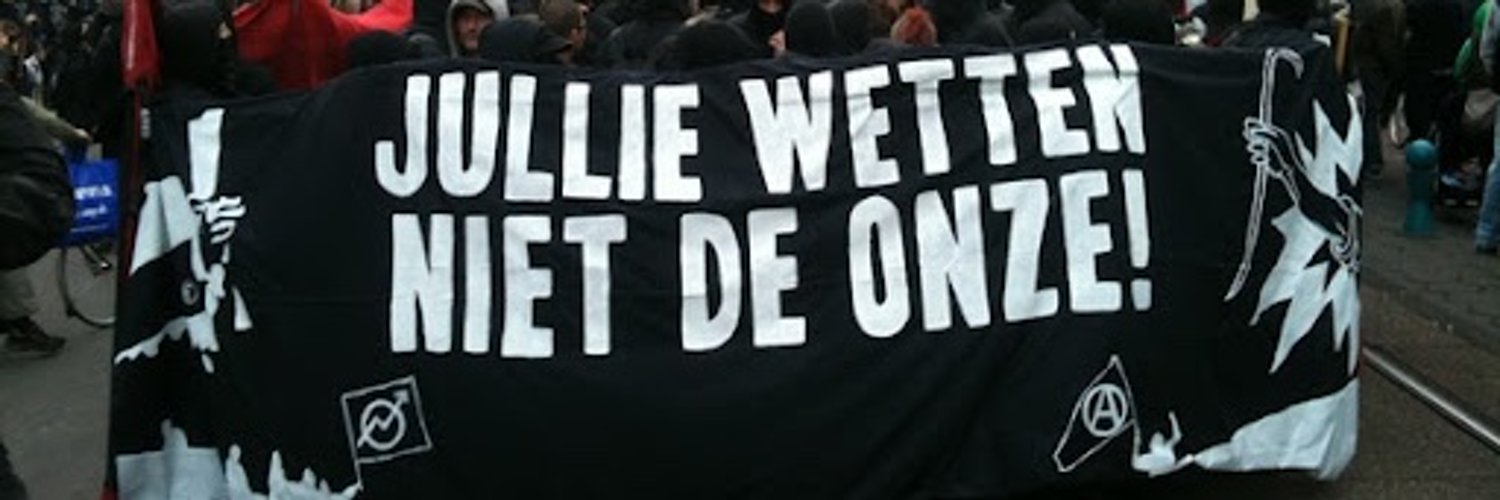 Invert the narrative banner