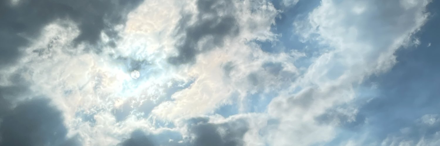 Yanzy1140's profile banner image