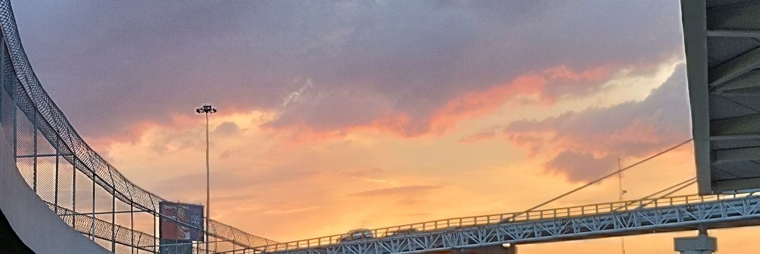 Lucrezia banner