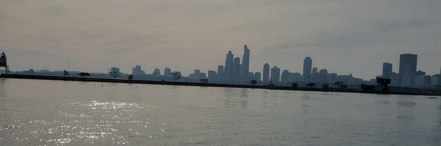 lizcas98's profile banner image