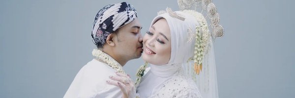 oteviani Profile Banner