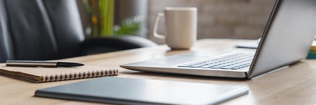 Self_Couching banner