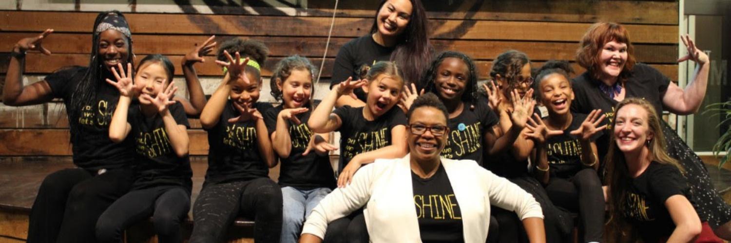 lynnjohnson's profile banner image