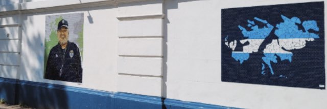 leobertzz's profile banner image