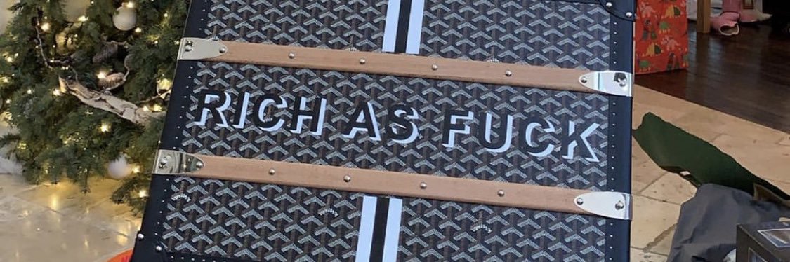 vluca's profile banner image