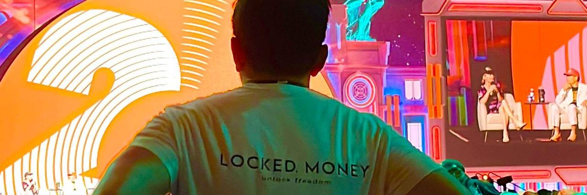xchrisfarrell's profile banner image