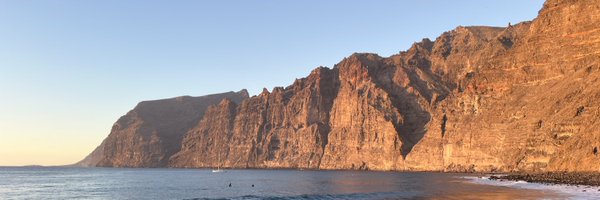 coms0804 Profile Banner