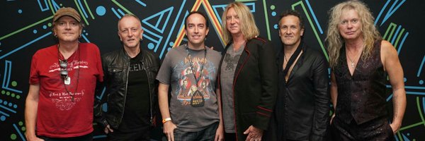 iash74 Profile Banner