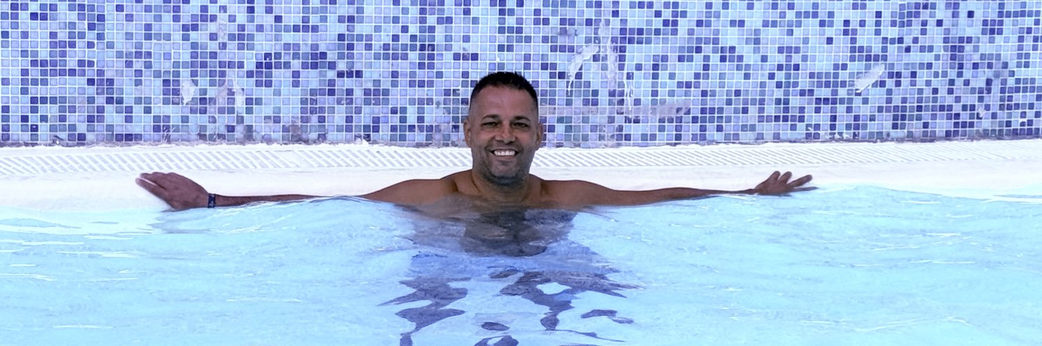 Jonathan Pages banner