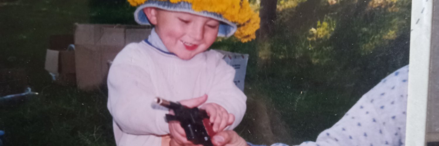 Vicsesh's profile banner image