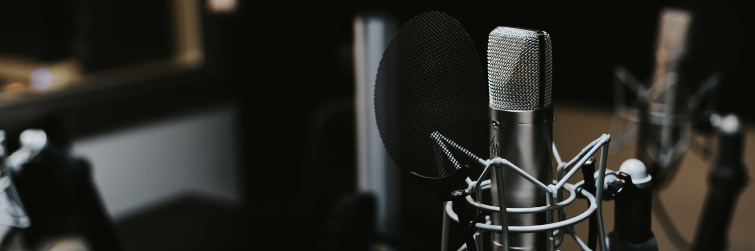 Podcast Studio Chronicle 公式's banner