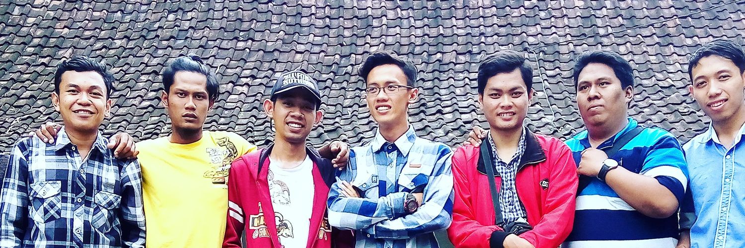 loohpratama's profile banner image