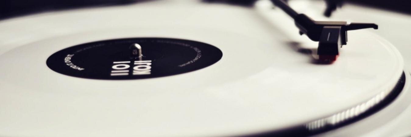 laFemme90's profile banner image