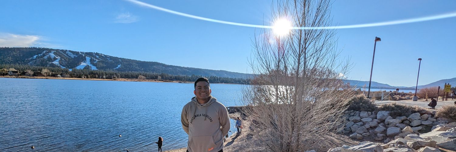 Arieluxlopez's profile banner image