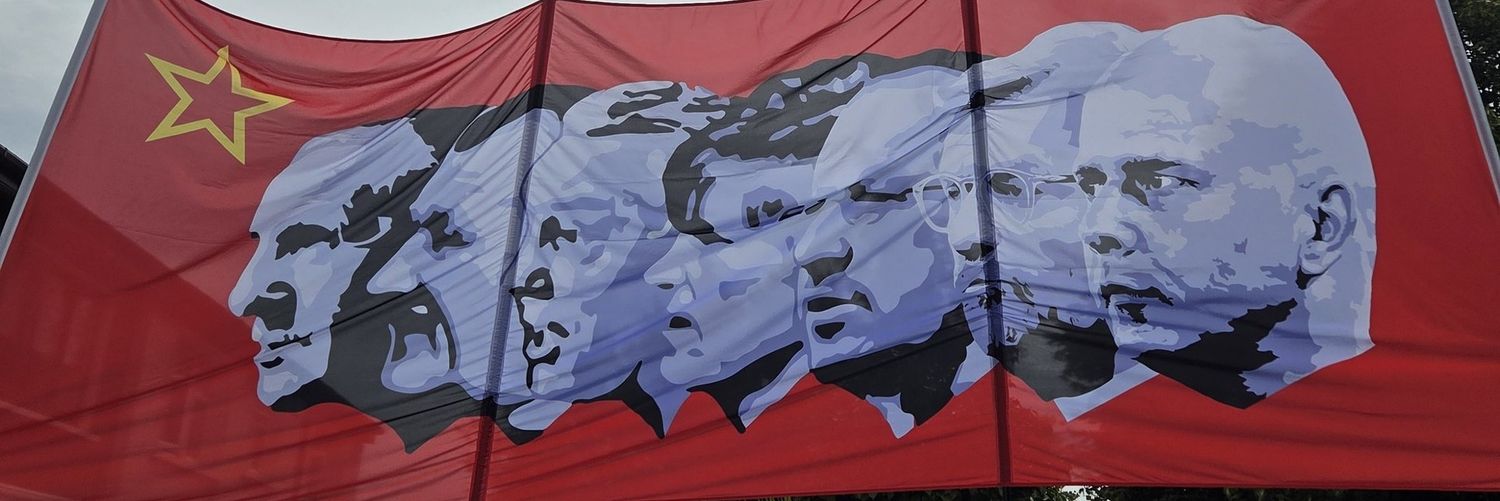 Gilang banner