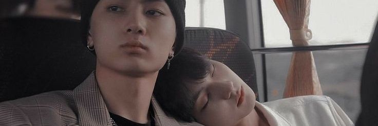 LUCKEY 🗝 (fan account 🐈‍⬛️🐈)'s banner