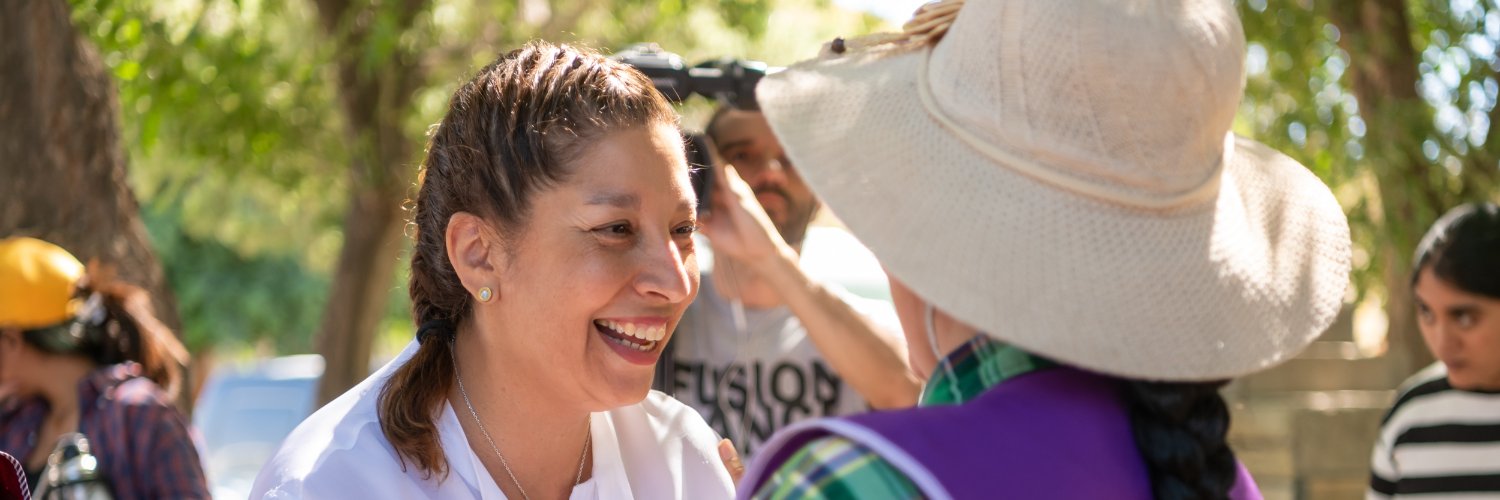 ArabelaCarreras's profile banner image
