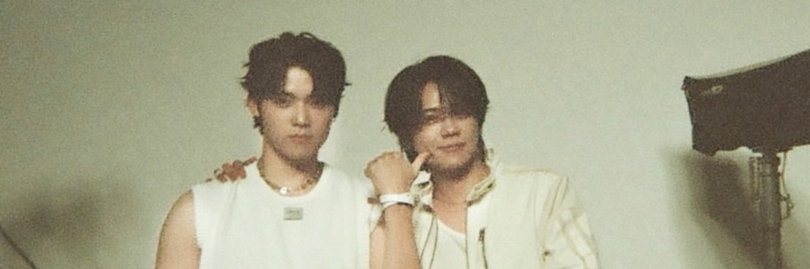 m banner