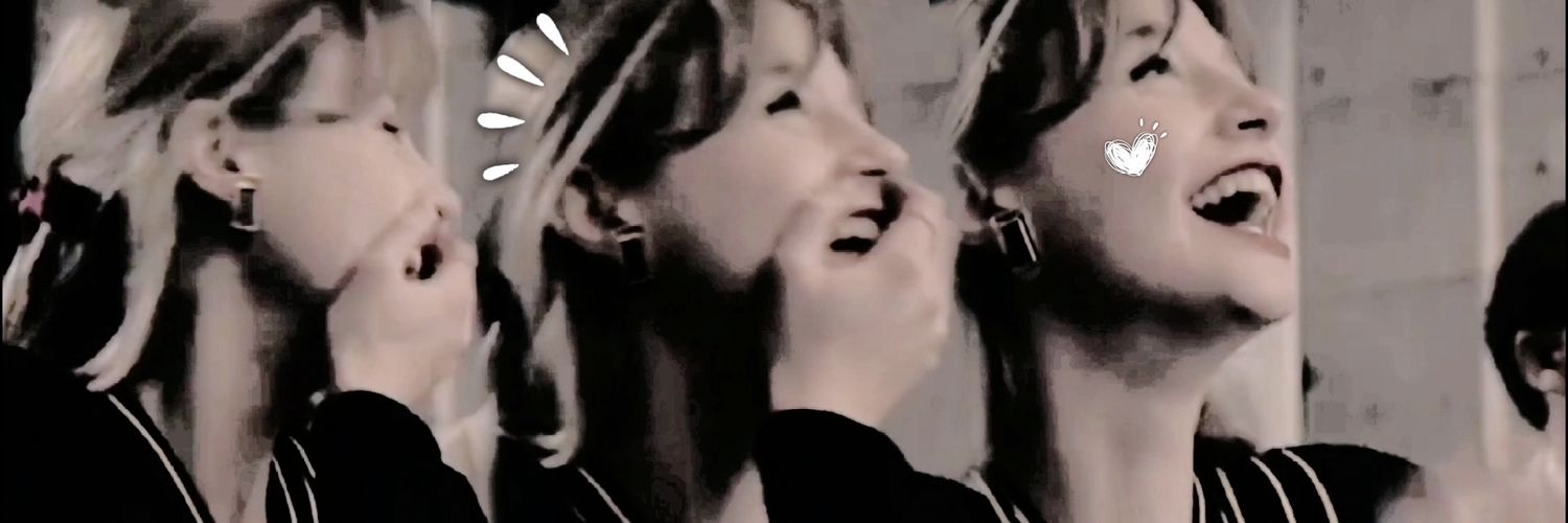 ᅟ𝓛𝐢𝐯𝐢𝐚 banner