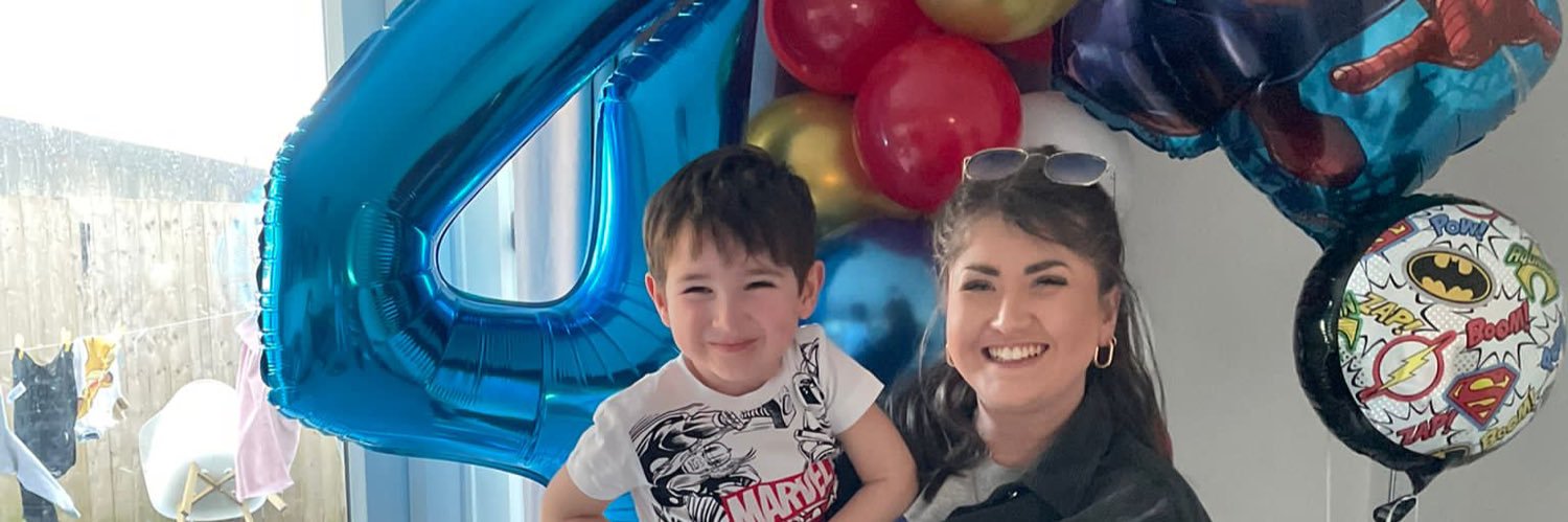 Victoria Chester 🌸 banner