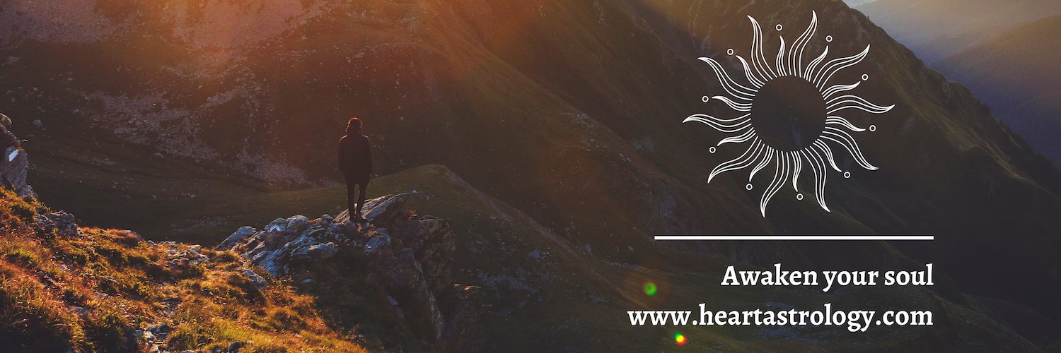 heart astrologer✨ banner