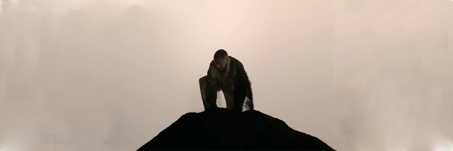naicobaz's profile banner image