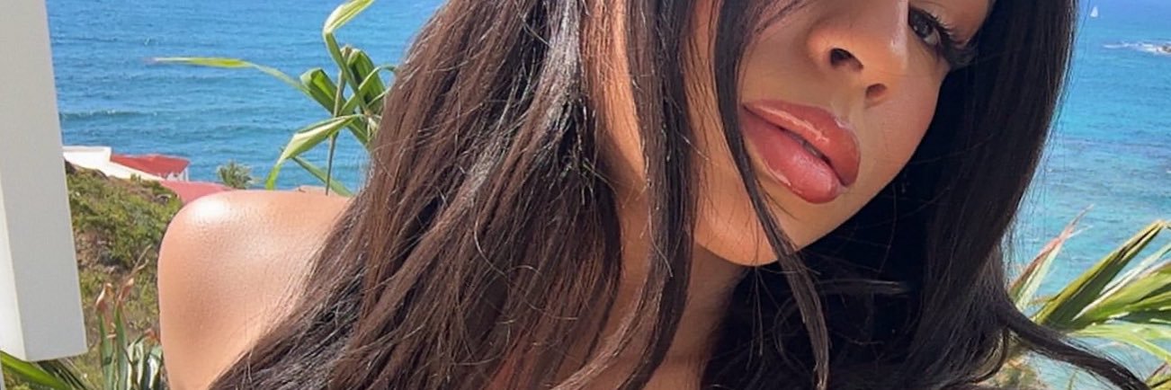Layla Enderson banner